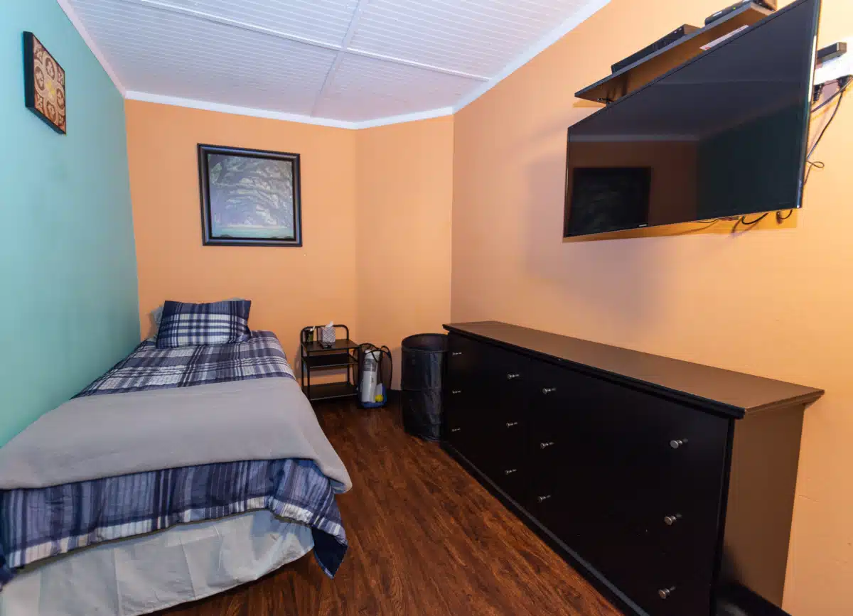 Royal Life Centers - Thumbnail 6