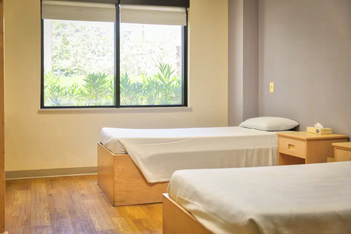 Valley Hospital - Thumbnail 2