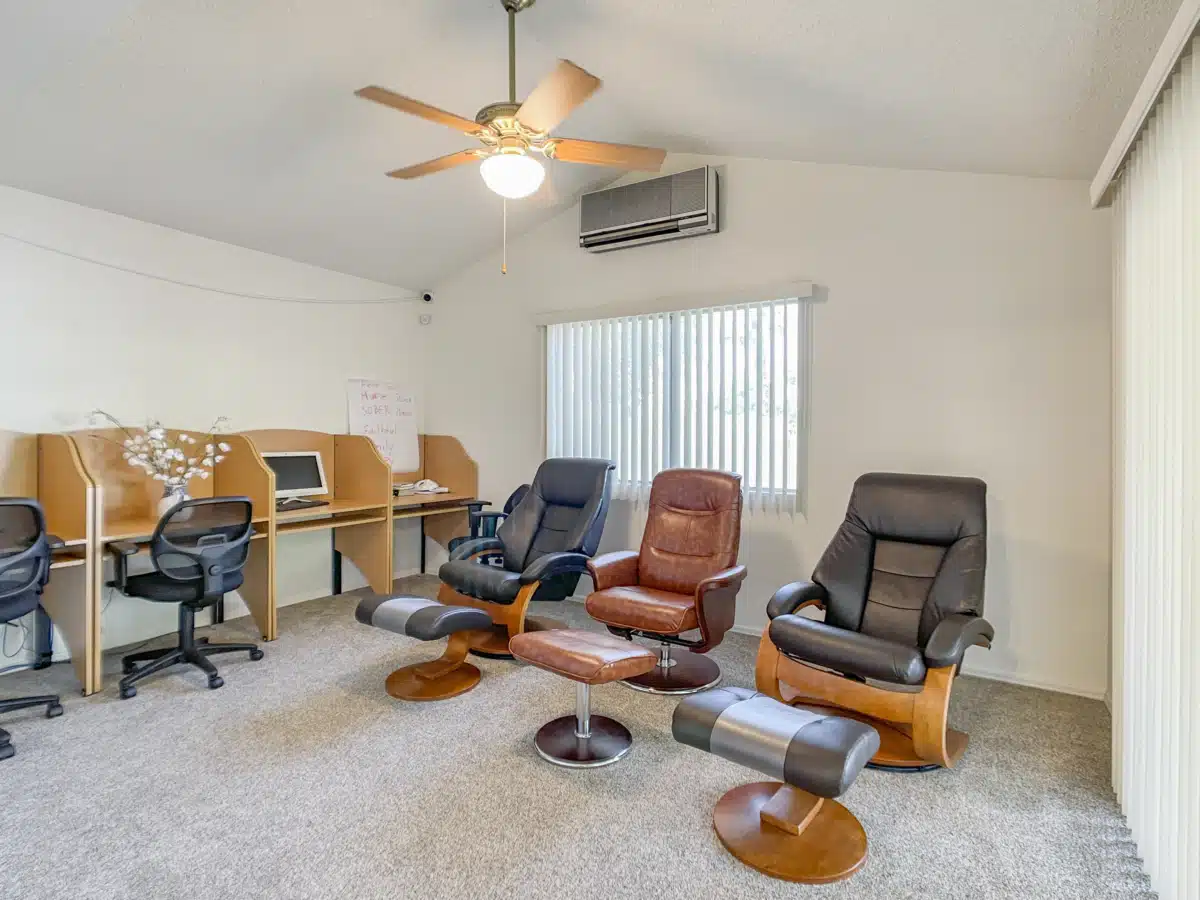 Virtue Recovery Center Chandler - Thumbnail 6